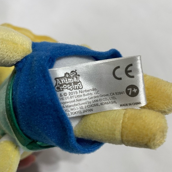 8” Animal Crossing Horizons Isabelle Plush Stuffed Animal Great Condition - Picture 4 of 6